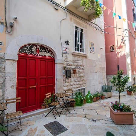 Redmood Guesthouse Barletta Bagian luar foto