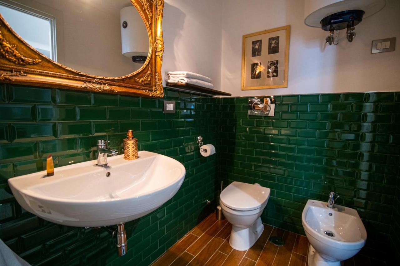 Redmood Guesthouse Barletta Bagian luar foto