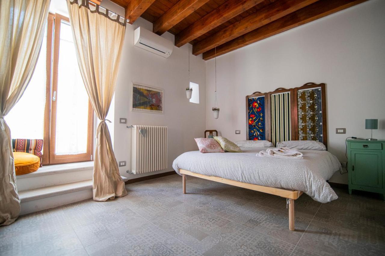 Redmood Guesthouse Barletta Bagian luar foto
