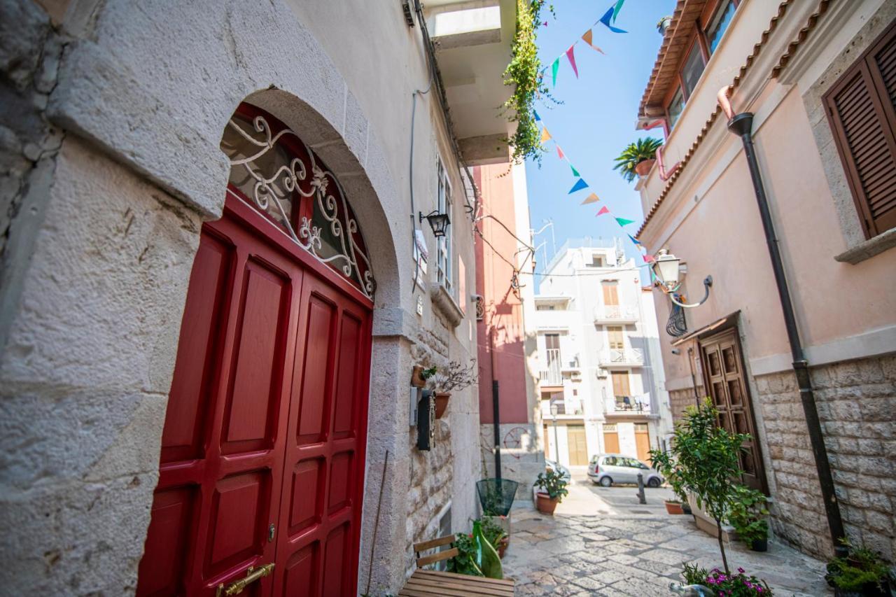 Redmood Guesthouse Barletta Bagian luar foto