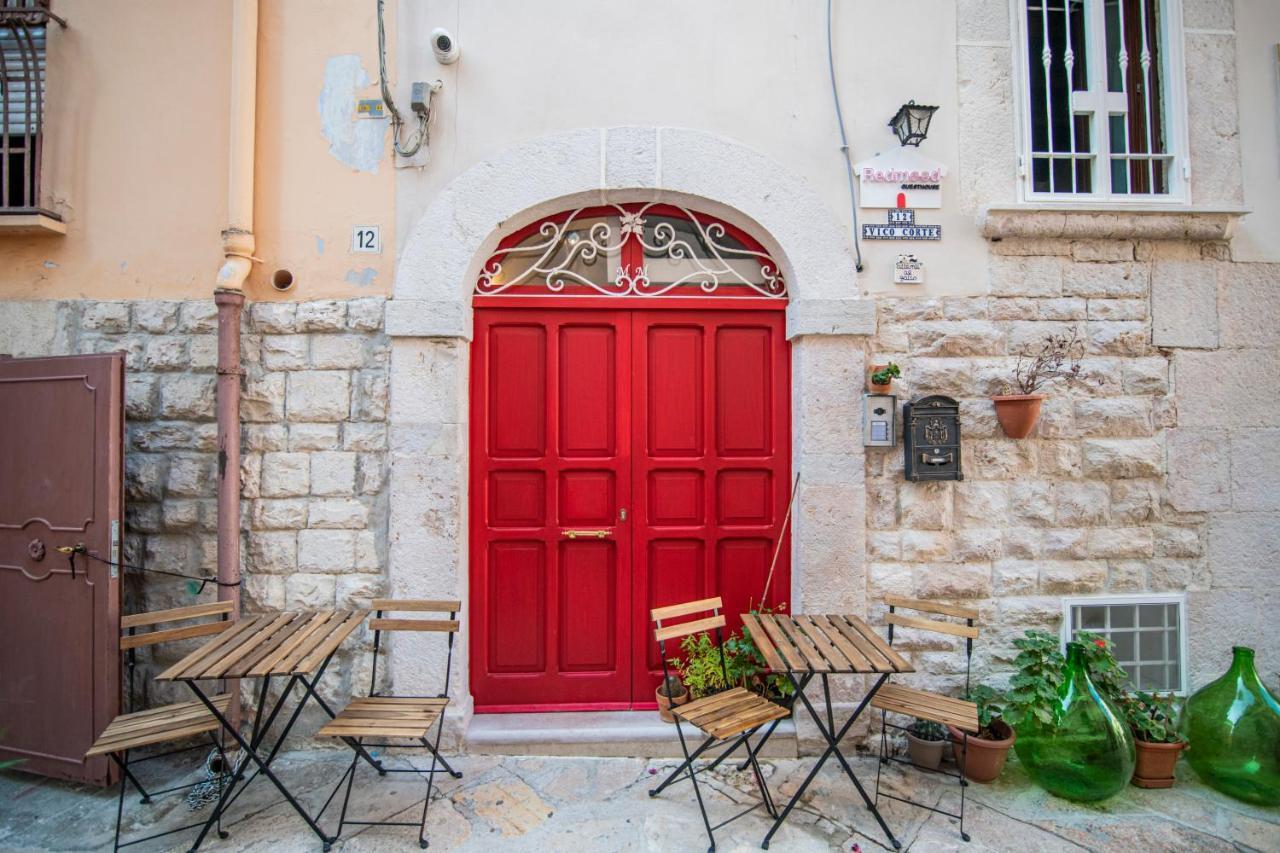 Redmood Guesthouse Barletta Bagian luar foto